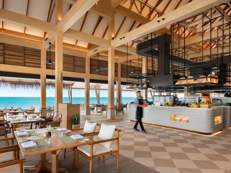 Hilton Maldives Amingiri Resort & Spa 4