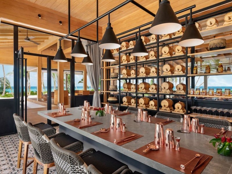 Hilton Maldives Amingiri Resort & Spa 10