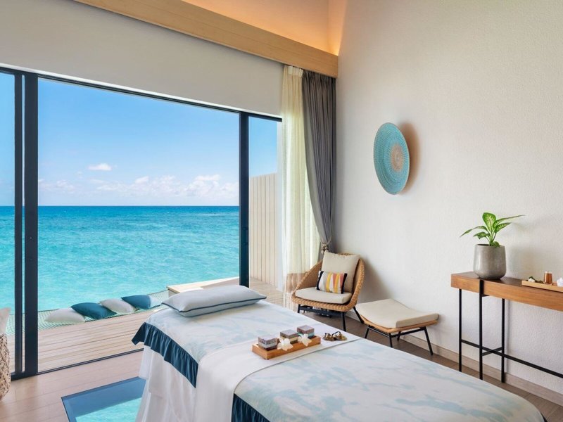 Hilton Maldives Amingiri Resort & Spa 27
