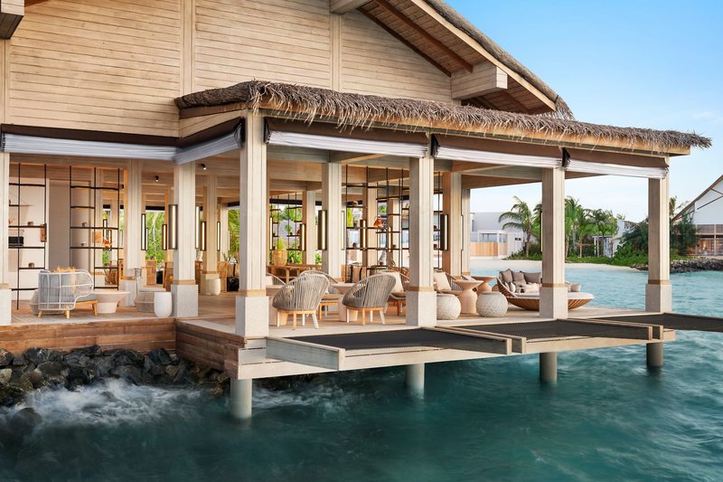 Hilton Maldives Amingiri Resort & Spa 9