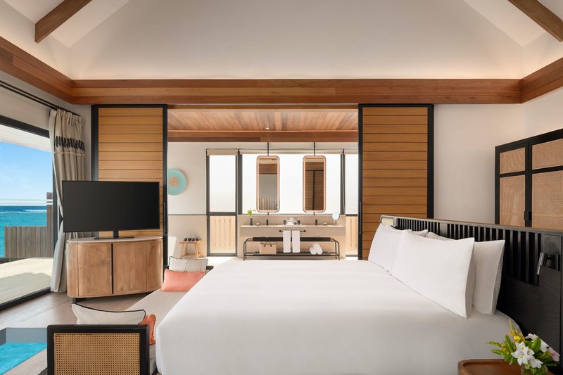 Hilton Maldives Amingiri Resort & Spa 10