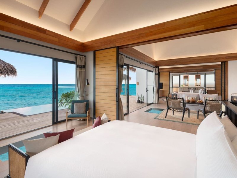 Hilton Maldives Amingiri Resort & Spa 31