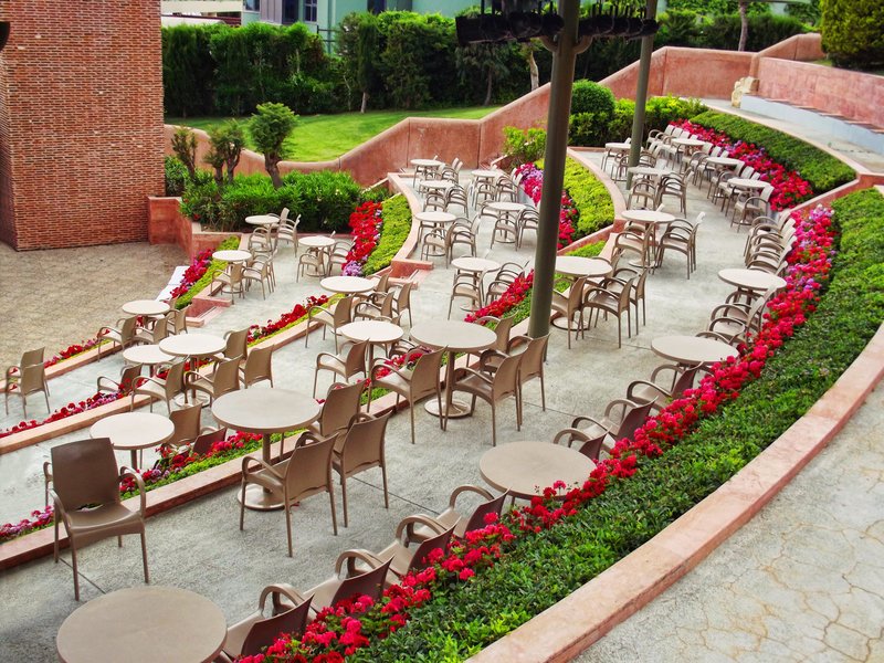 Gloria Verde Resort 50