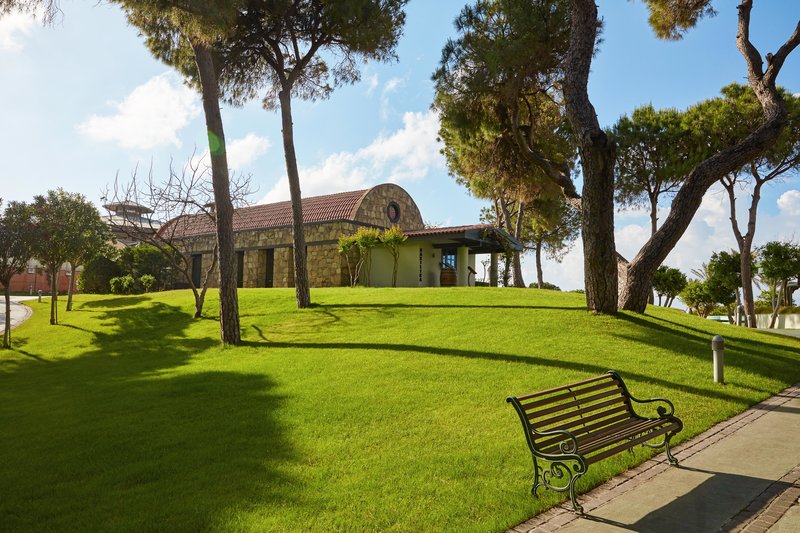 Gloria Verde Resort 196