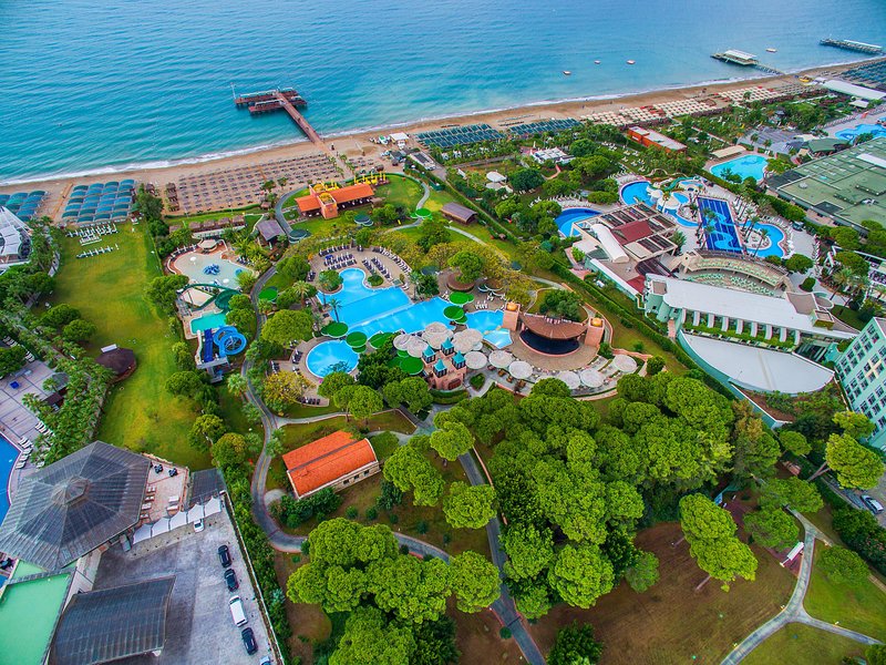 Gloria Verde Resort 268