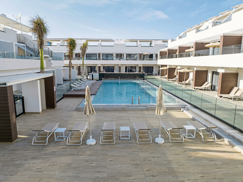 Esmeralda Cotillo Homes by LIVVO 6
