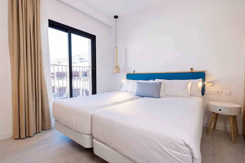Esmeralda Cotillo Homes by LIVVO 16