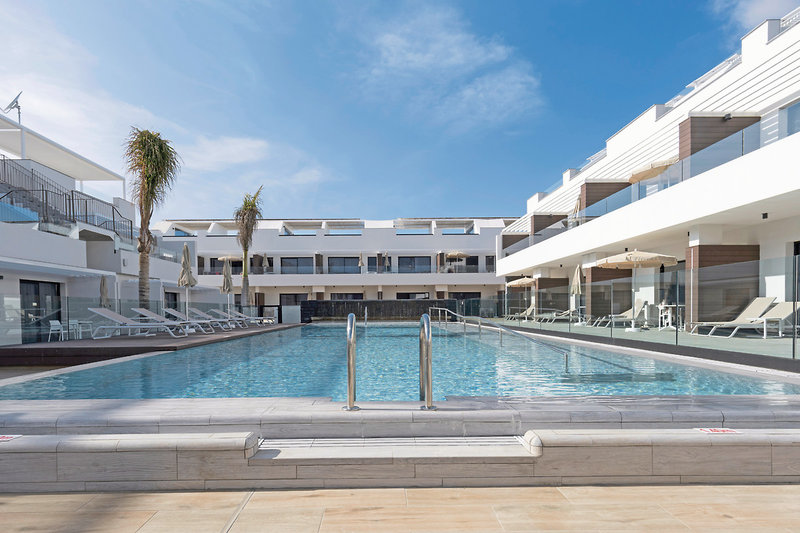 LACASA Apartments Cotillo 4