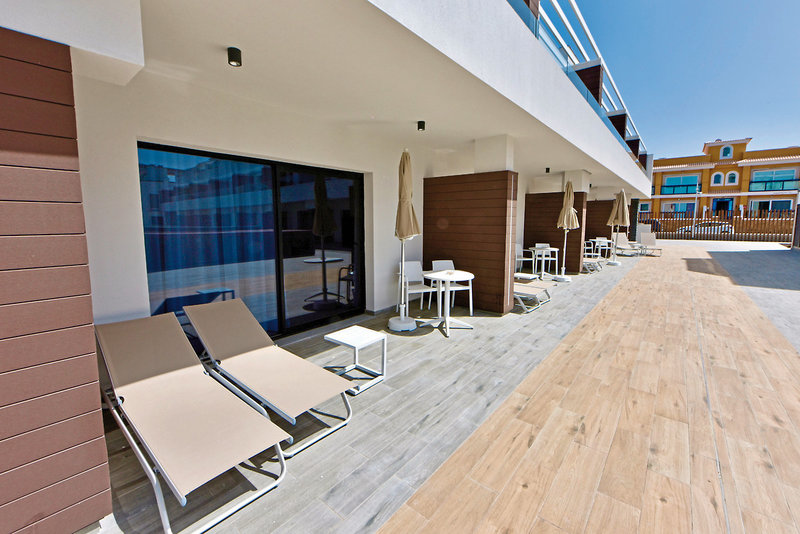 LACASA Apartments Cotillo 9