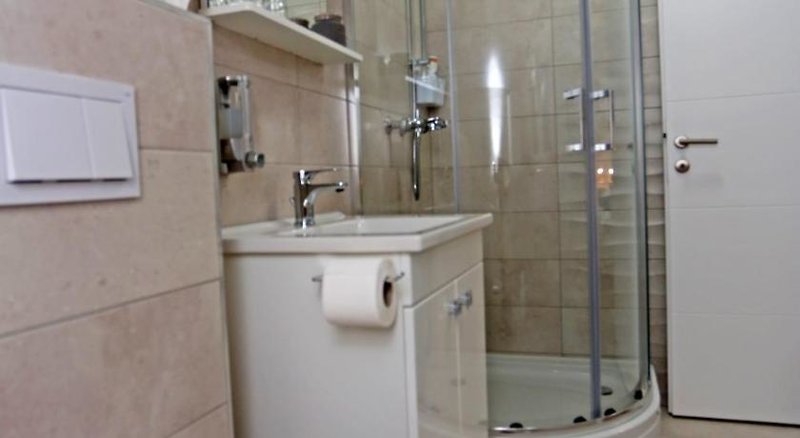 Guesthouse Villa Domenico 3 - Bathroom Example