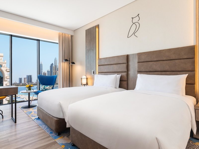 voco Dubai The Palm 11