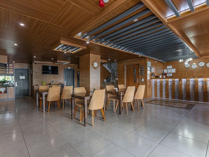 Seven City Hotel 22