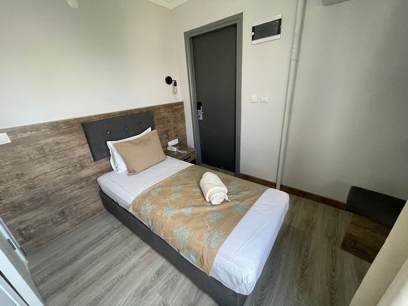Seven City Hotel 28