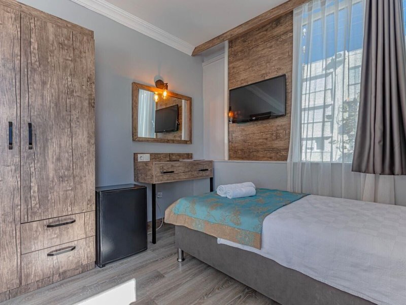 Seven City Hotel 35