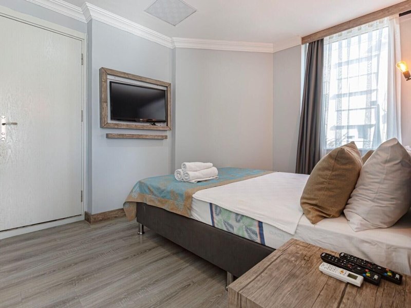 Seven City Hotel 36