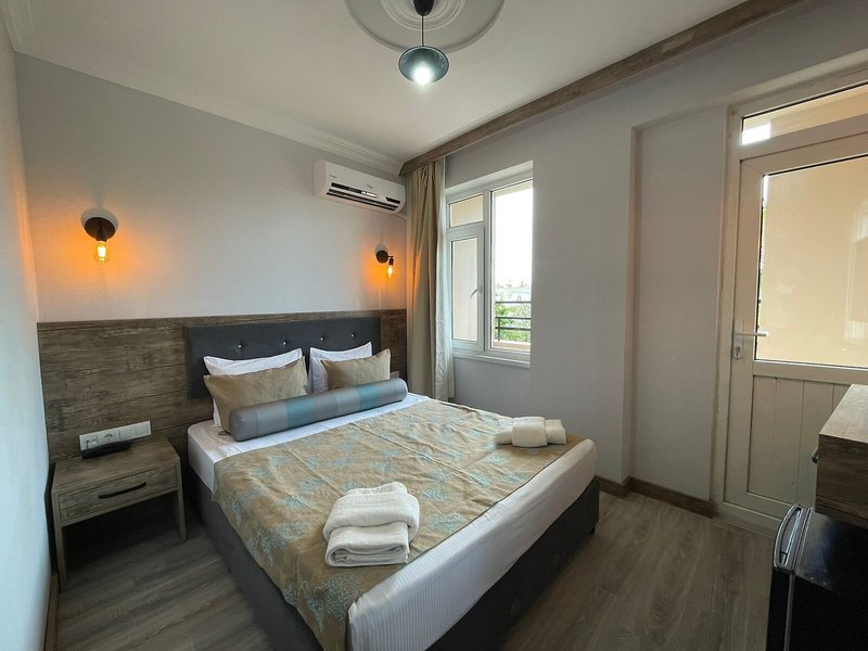 Seven City Hotel 38