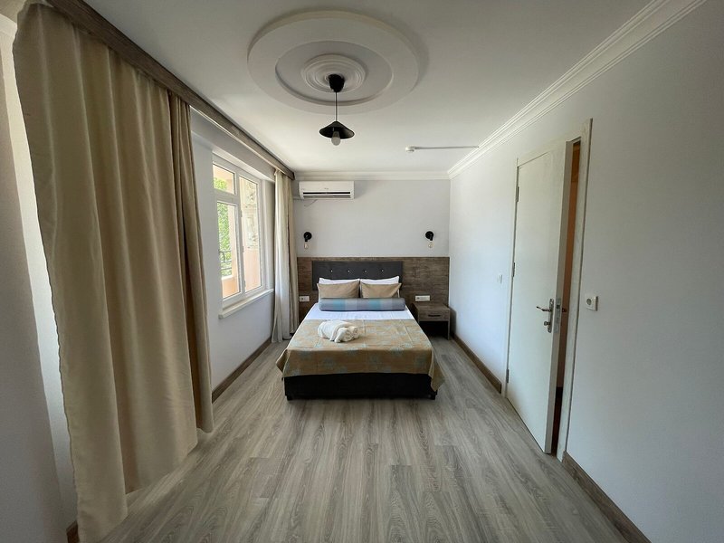 Seven City Hotel 41