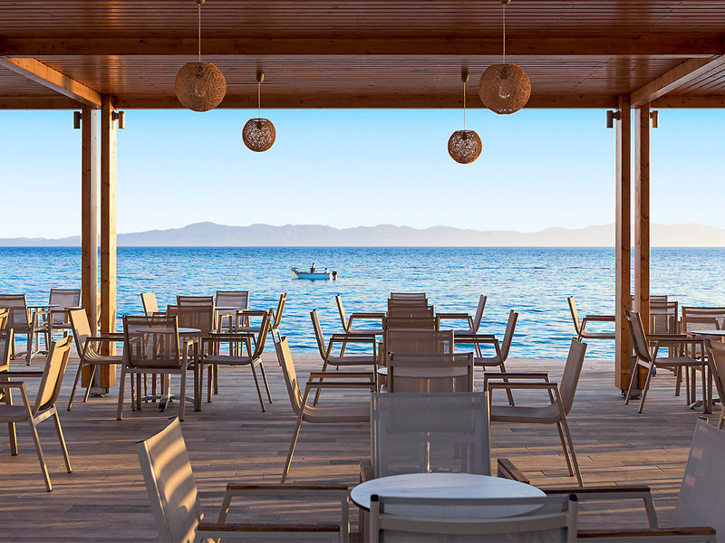 Avra Beach Resort Hotel & Bungalows 5