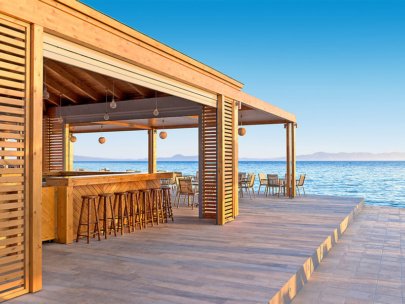 Avra Beach Resort Hotel & Bungalows 7