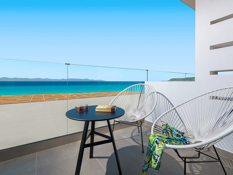 Avra Beach Resort Hotel & Bungalows 12