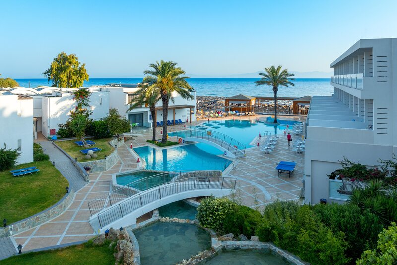 Avra Beach Resort Hotel & Bungalows 17