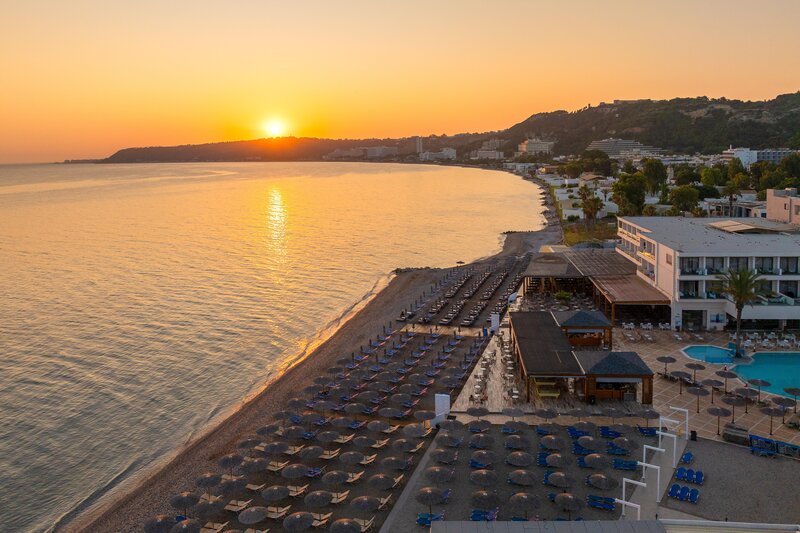 Avra Beach Resort Hotel & Bungalows 6