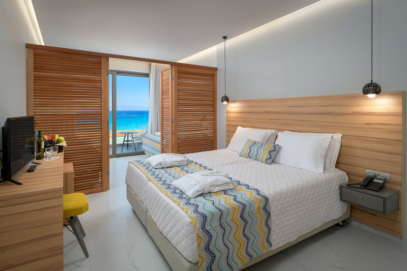 Avra Beach Resort Hotel & Bungalows 74