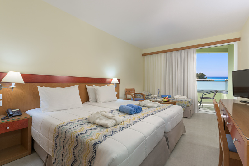 Avra Beach Resort Hotel & Bungalows 76