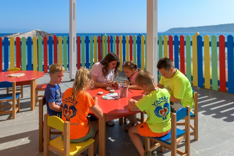 Avra Beach Resort Hotel & Bungalows 75