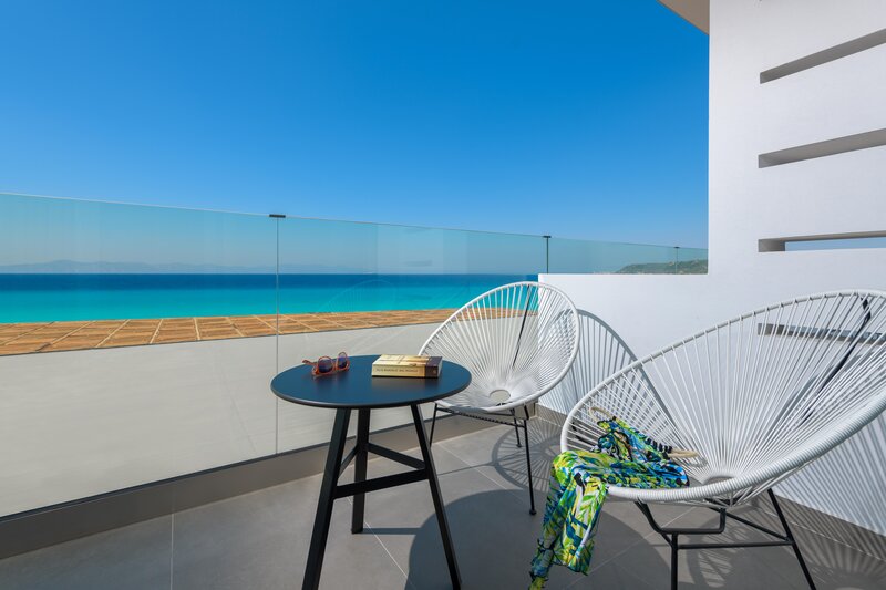 Avra Beach Resort Hotel & Bungalows 82
