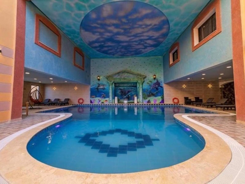 Petra Canyon Hotel 2