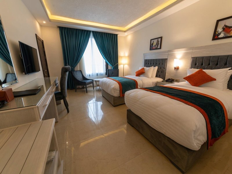 Petra Canyon Hotel 18