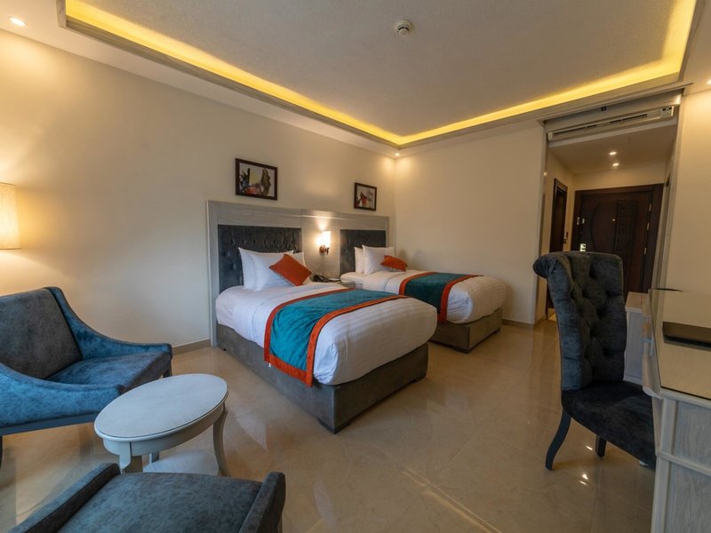 Petra Canyon Hotel 21