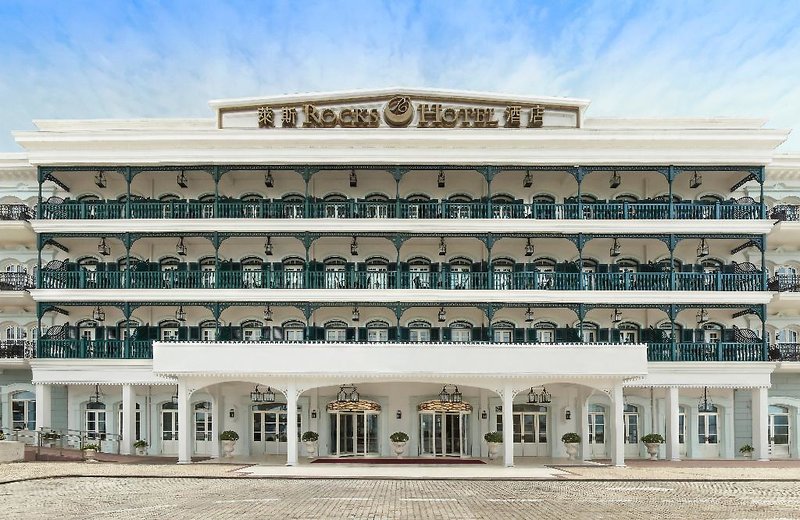 Rocks Hotel 4