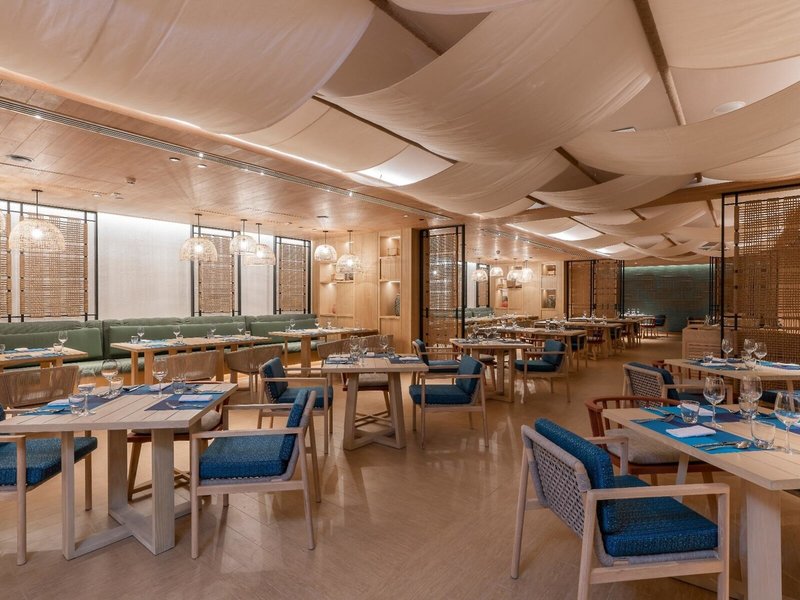 Holiday Inn Resort Samui Bophut Beach 5
