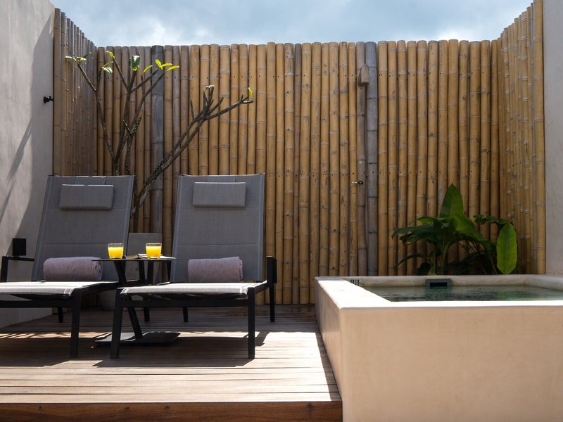Hive Cancun 12