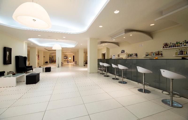 Golden Beach Hotel 32