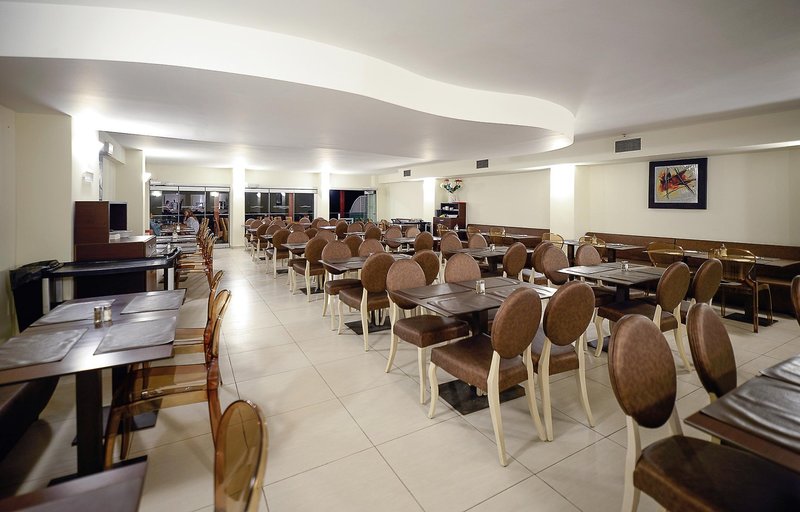 Golden Beach Hotel 12