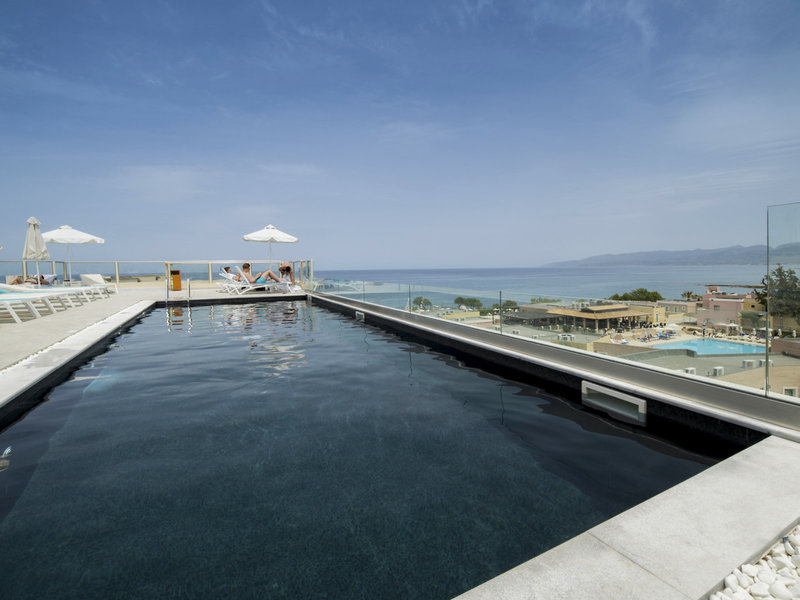 Golden Beach Chersonissos 7 - Outdoor Pool