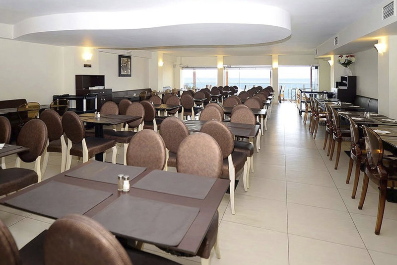 Golden Beach Hotel 6