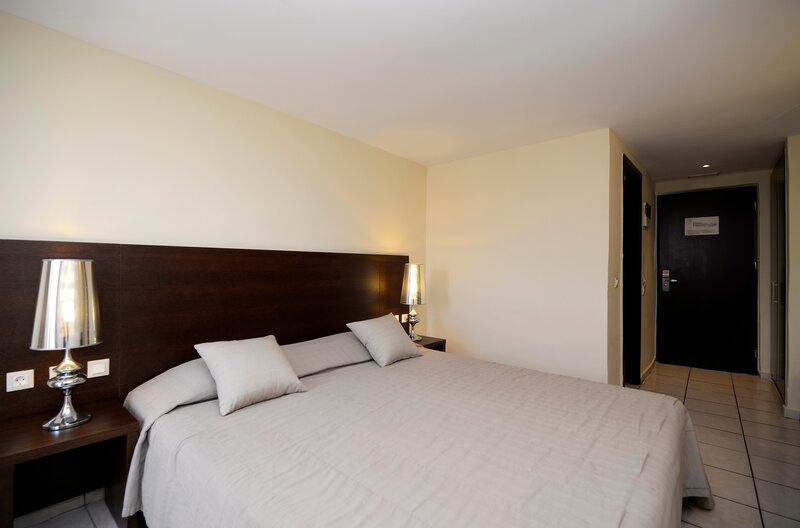 Golden Beach Hotel 28