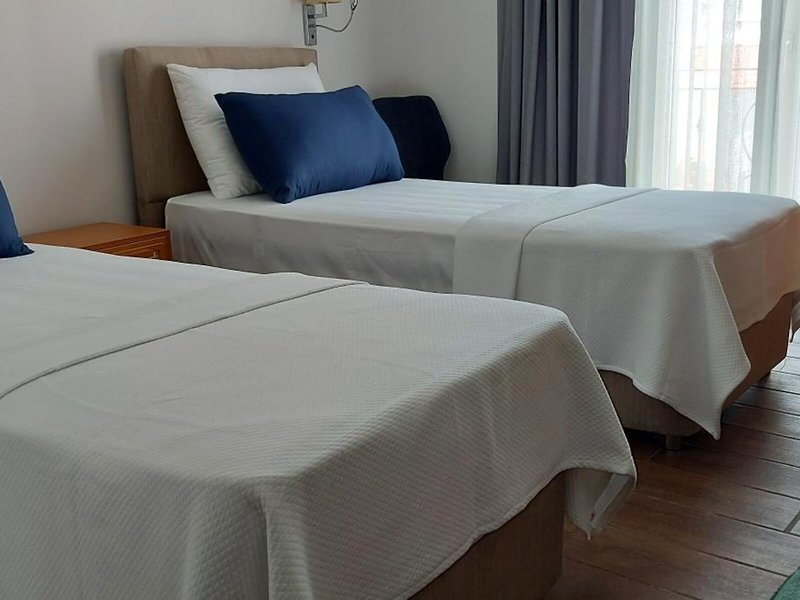 Ata Çesme Otel 23