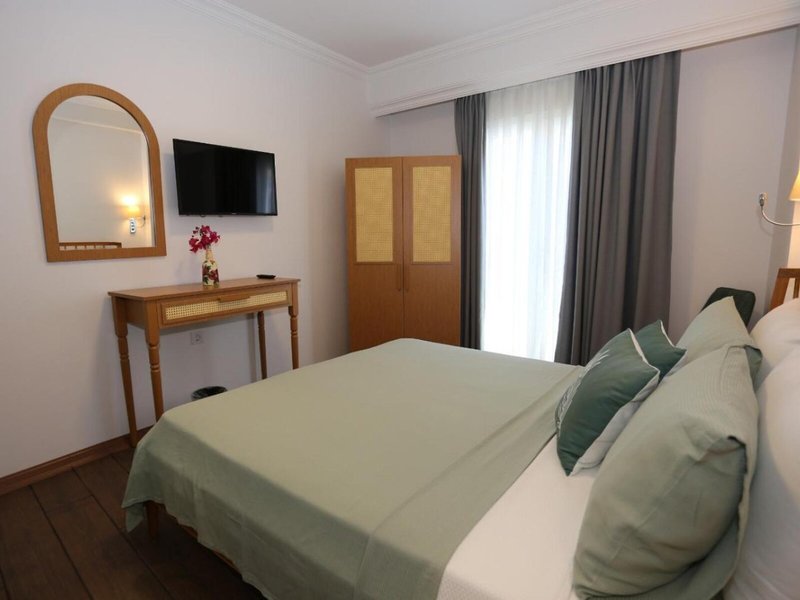 Ata Çesme Otel 25