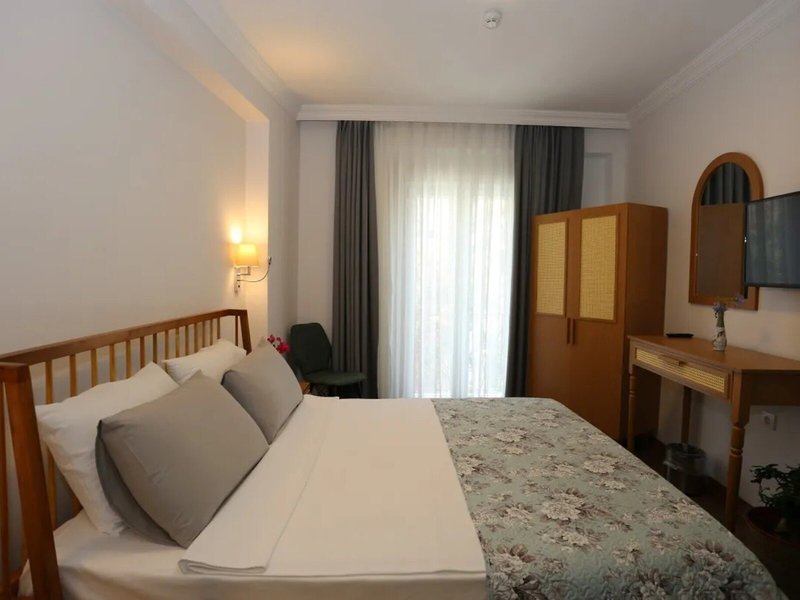 Ata Çesme Otel 32