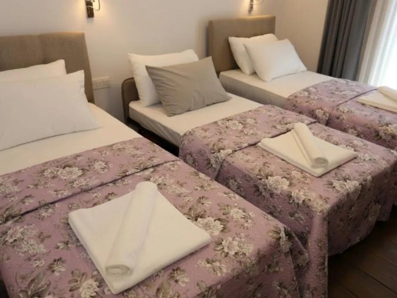 Ata Çesme Otel 33