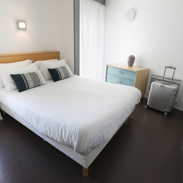 Hotel Thermes les Ecureuils 26