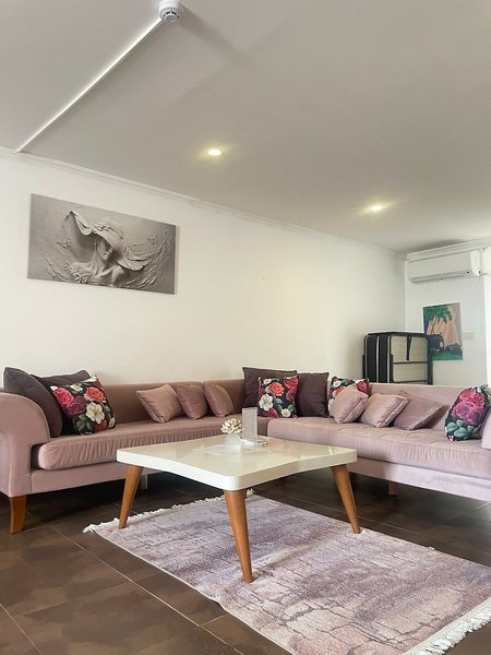 Leyla Suite 32