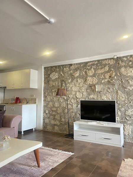 Leyla Suite 36