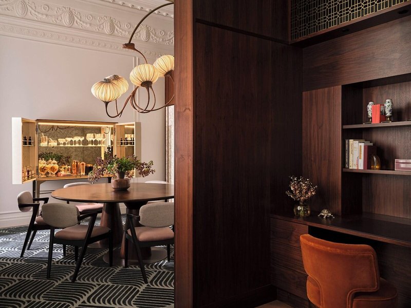 Rosewood Vienna 10