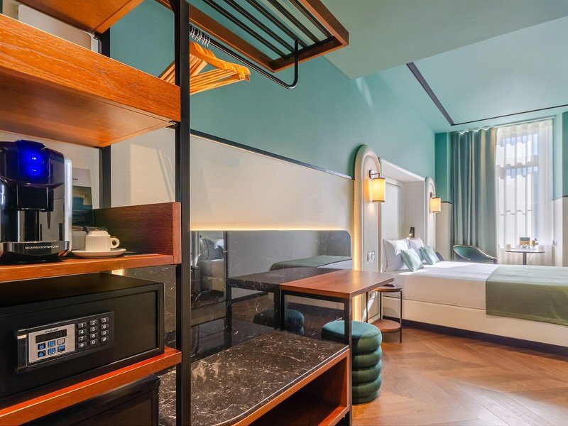 Nicola Rossio Hotel 16